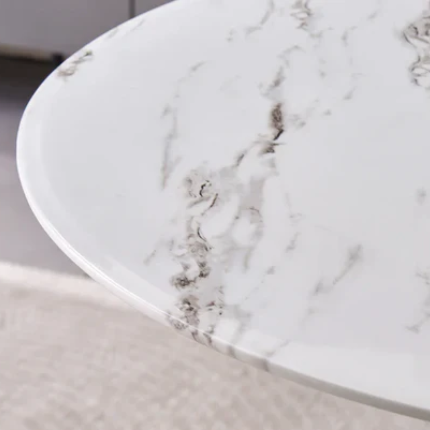 Table Basse Ronde en Verre ou Effet Marbre avec Structure Dorée ou Argentée
