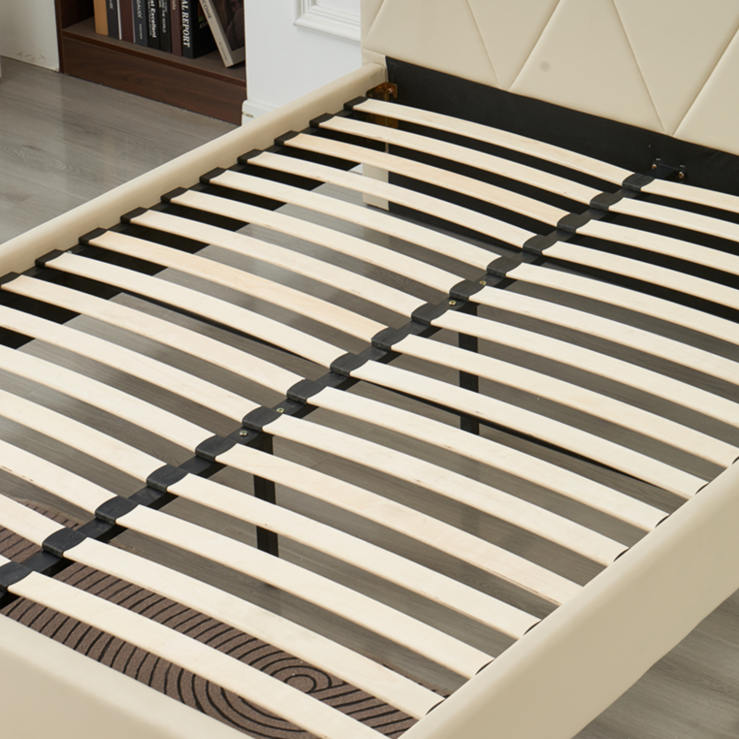 Lit Simple Pied Bois en Similicuir – Blanc, Beige, Noir, Gris – 90x190, 140x190, 160x200 cm