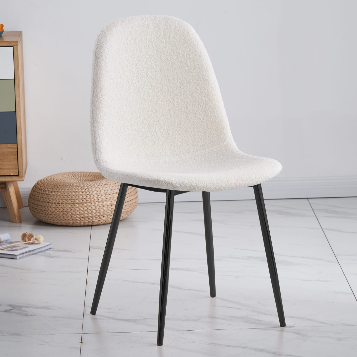 Chaises Scandinaves en Velours  – Couleurs Tendance & Pieds Métal