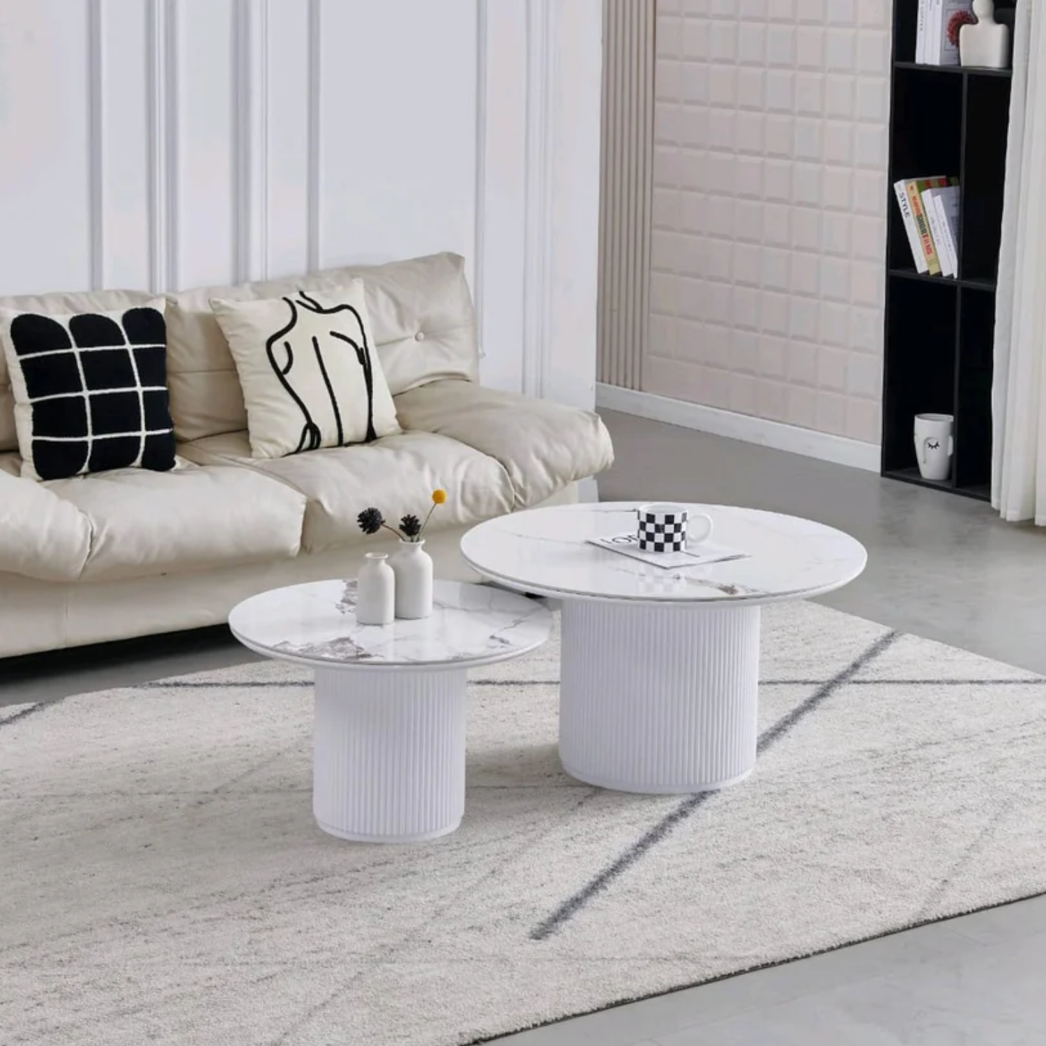 Table basse Plateau en Céramique et Piètement en Bois Laqué