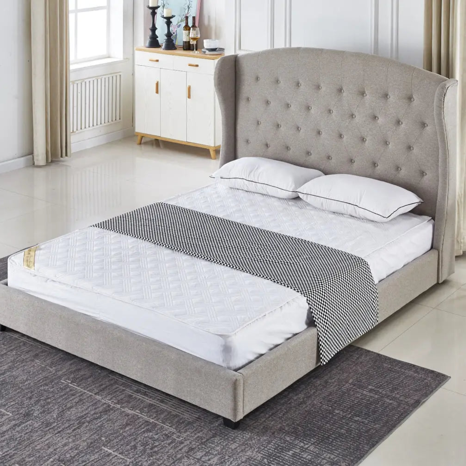 Lit Capitonné Tissu – Gris ou Taupe – VERONA – 140x190 cm ou 160x200 cm