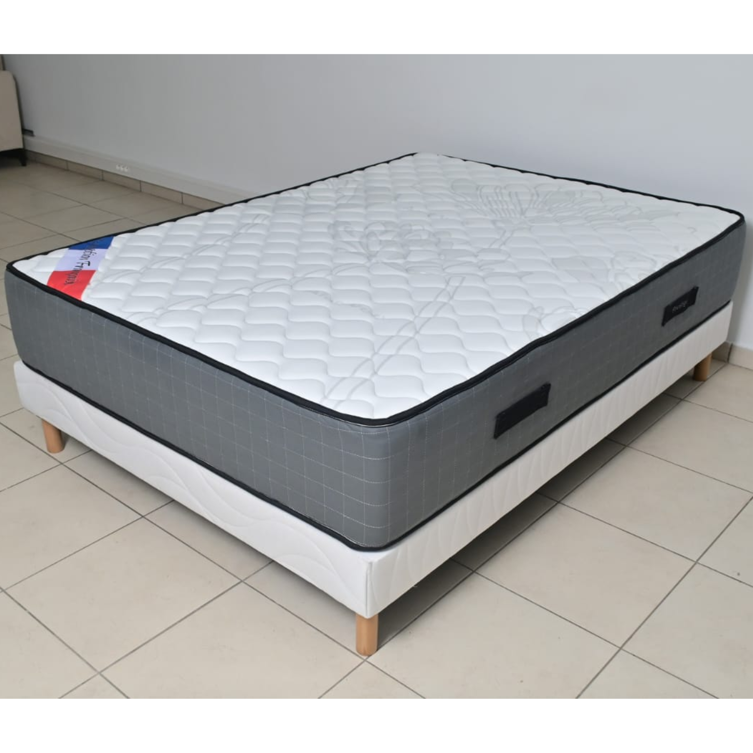 Matelas  – Confort Luxueux, Mousse Haute Densité, Épaisseur 30 cm