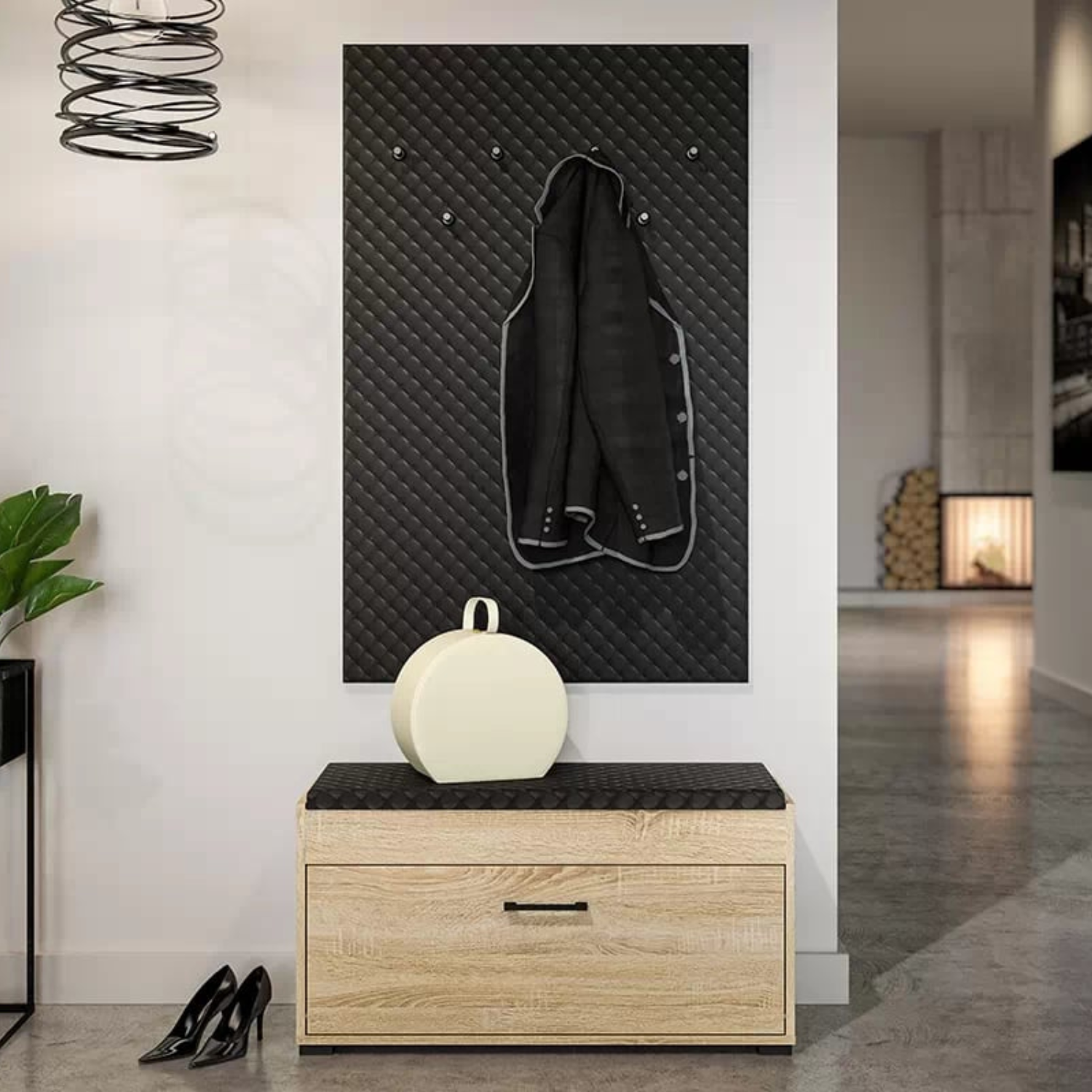 Cintre rembourré pour le hall en Finition Noire – Élégance Minimaliste