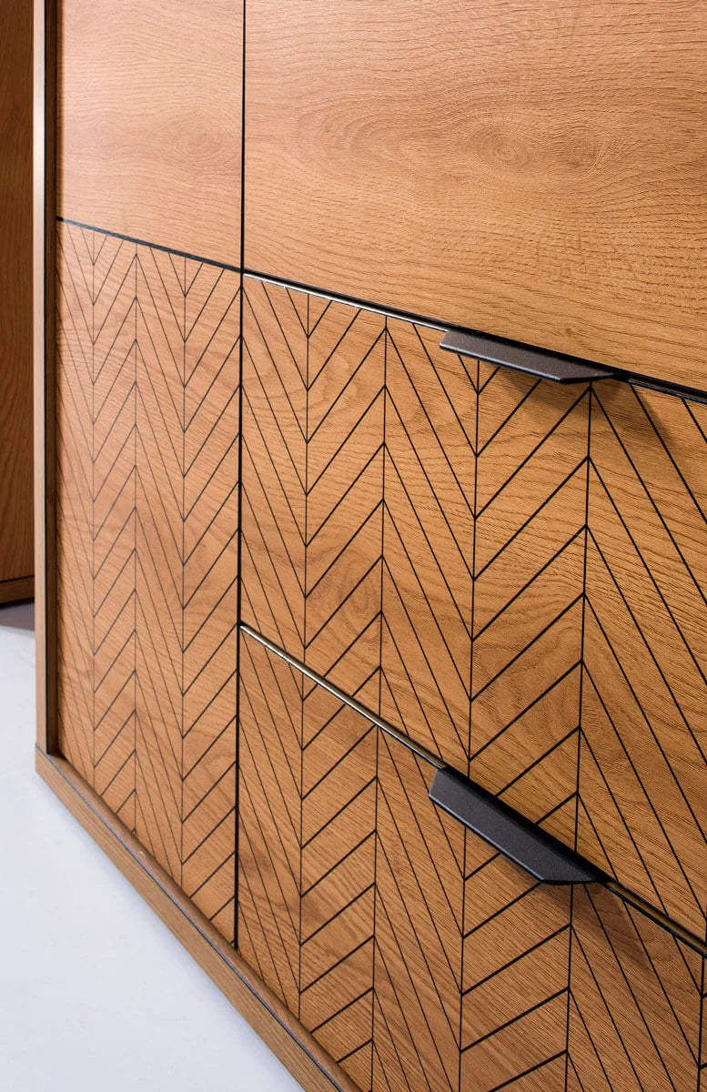 Commode, Buffet Pratique en Chêne Caramel avec Armoires et Étagères - Decora Home