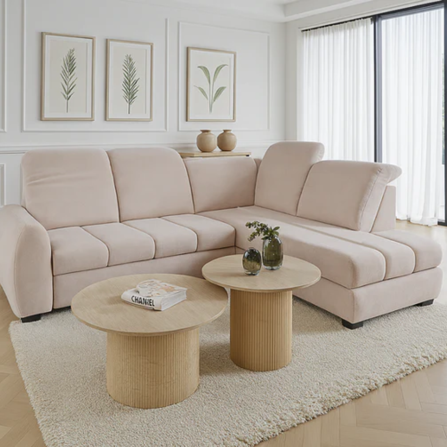 Canapé d’angle convertible beige avec lit intégré et appui-têtes réglables angle droit