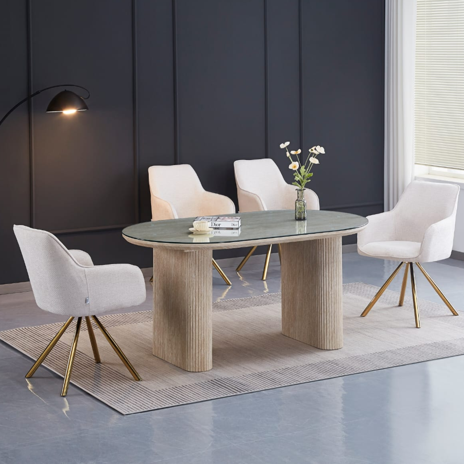 Chaise en tissu taupe, écru ou gris avec pieds métal noir ou doré – Design moderne et confortable