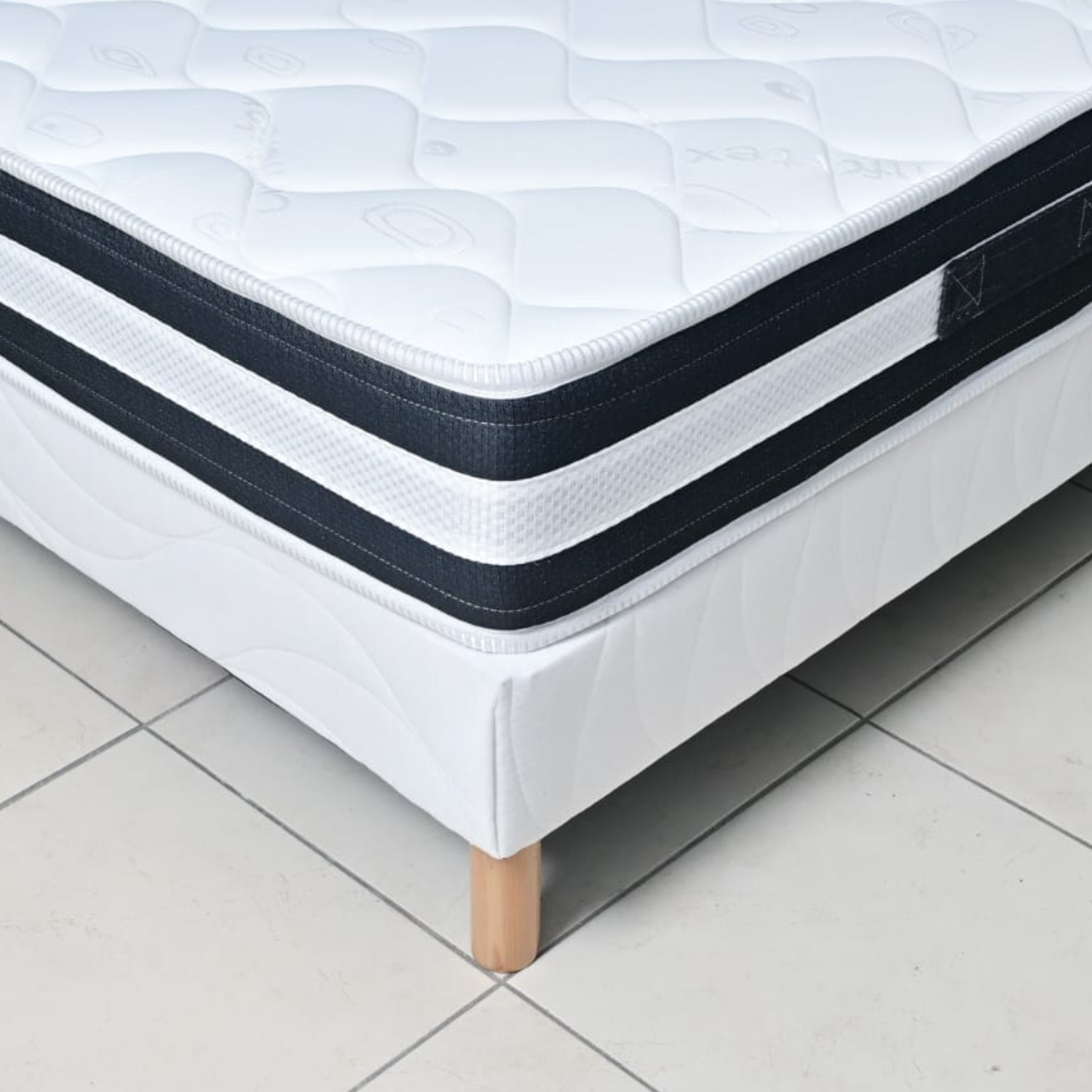 MATELAS Confort avec Mousse de Haute Qualité