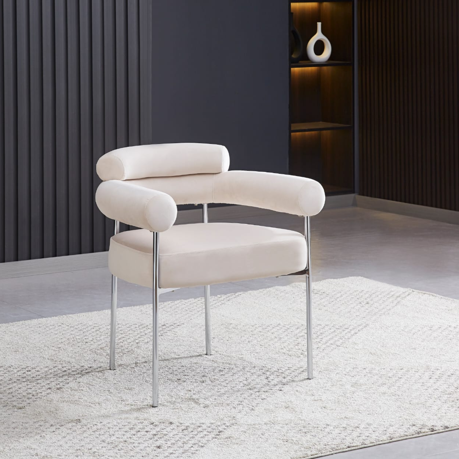 Chaise en  Tissu Bouclé Blanc Doudou ou Velours avec piétement métallique