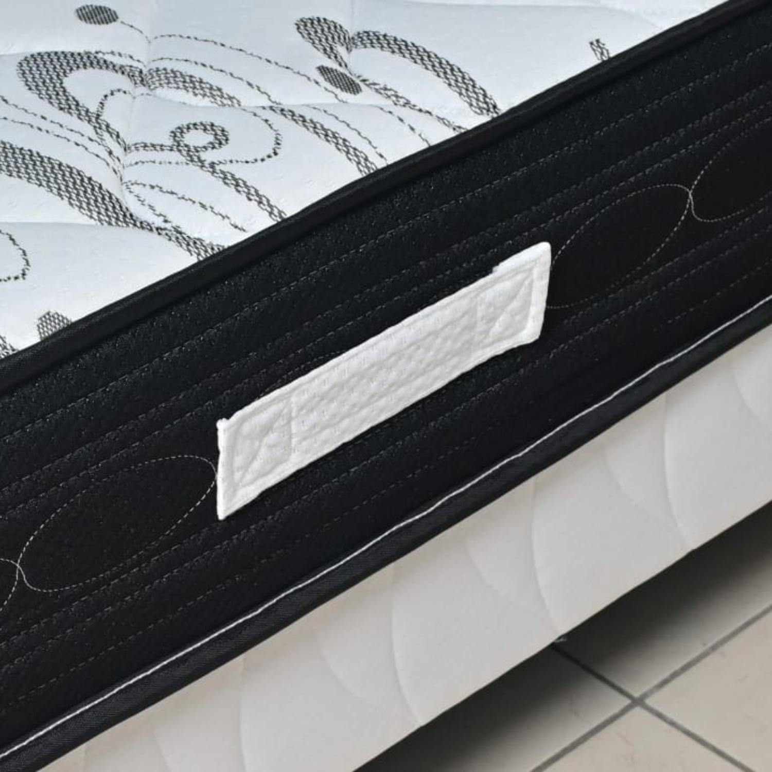 Matelas roulé 180x200x25 cm – Mousse Confort Ergonomique, Soutien Ferme et Pratique