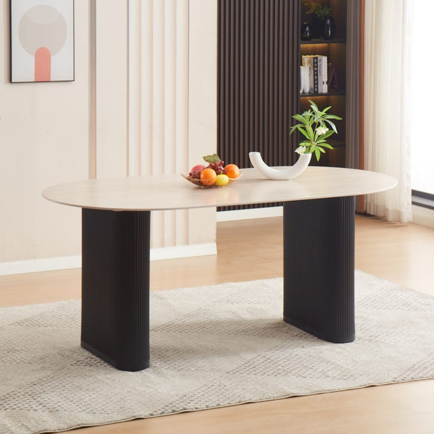 Table à manger avec plateau en céramique effet marbre blanc ou travertin mat, piètement en métal noir – 180 x 90 cm