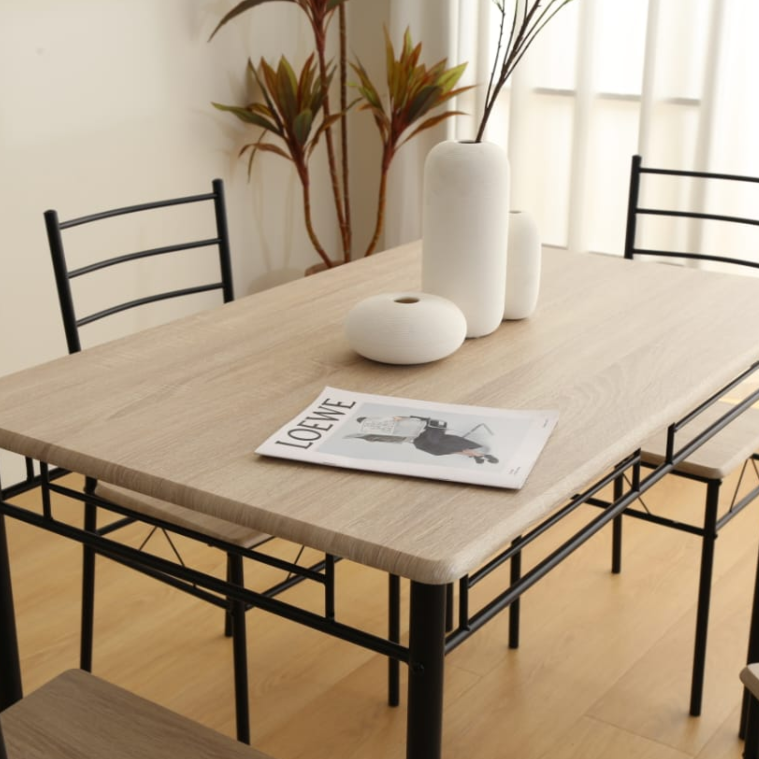 Table à manger et 4 chaises plateau bois structure métallique 110x70x75 cm