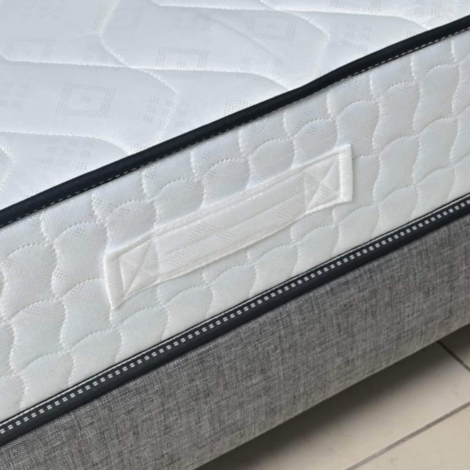 Matelas mousse confort ferme  20 cm – Tailles 90x190, 90x200, 140x190, 160x200