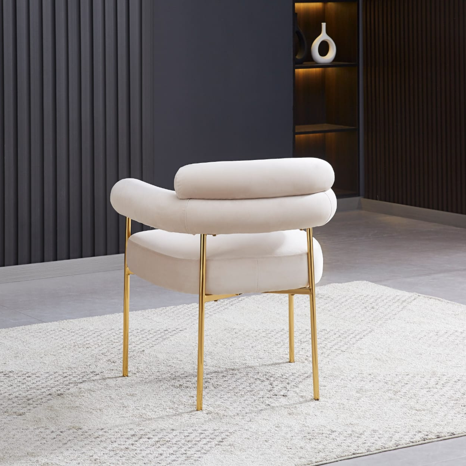 Chaise en  Tissu Bouclé Blanc Doudou ou Velours avec piétement métallique