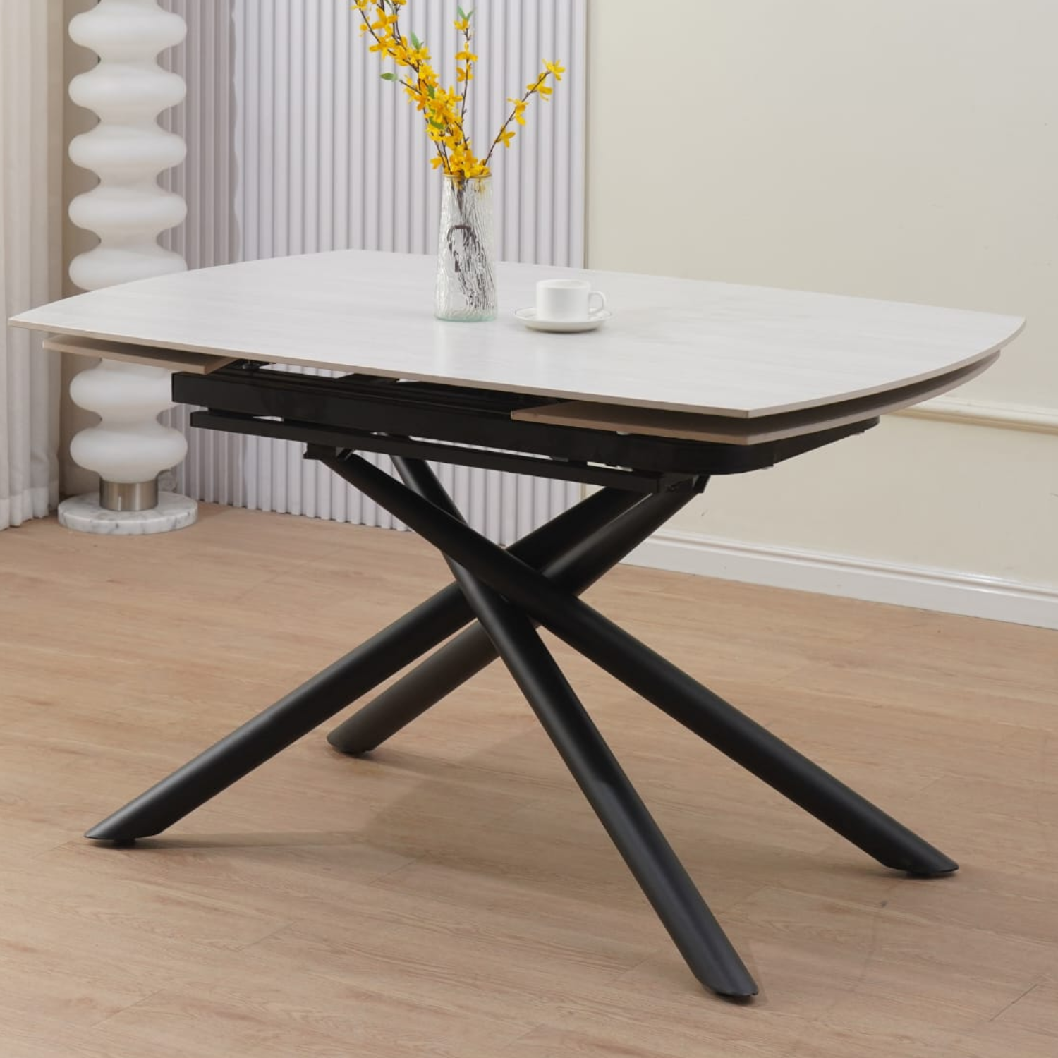 Table à manger extensible  – Plateau céramique travertin mat ou blanc – Pied métal noir –  129/189x89x76 cm