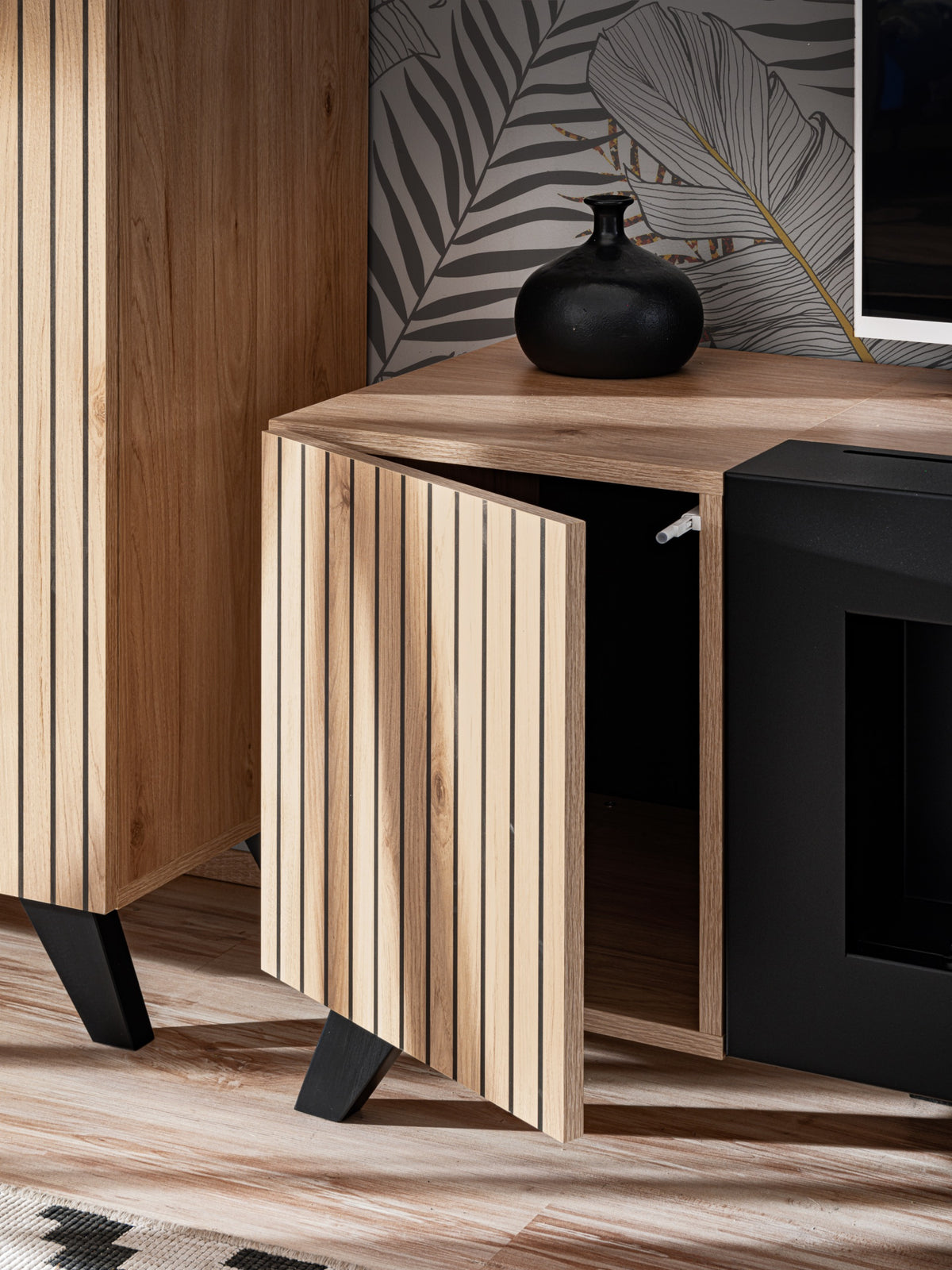 Meuble TV LIAM HJZ LM RTV-K — détail façade Hickory Jackson noir